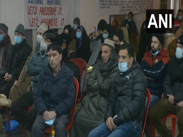 Artisans participating in the awareness campaign conducted by Handloom Department