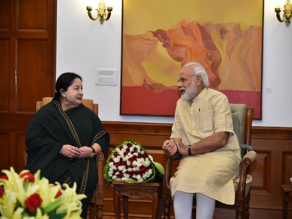 Former Tamil Nadu CM Jayalalithaa and Prime Minister Narendra Modi (Pic Credit: Narendra Modi Twitter)