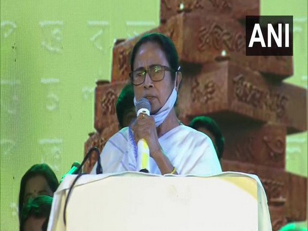 West Bengal Chief Minister Mamata Banerjee (Photo/ANI)