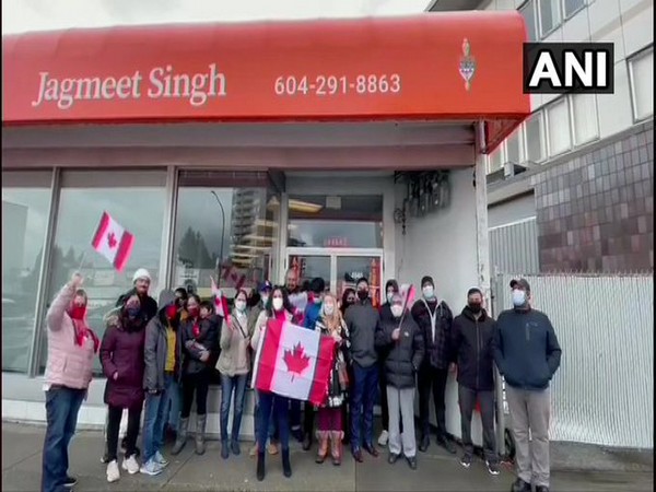 The Canadians of Indian origins protested on Thursday (local time) against the attacks by Khalistan supporters on Hindu minorities due to the ongoing farmers' protest in India.