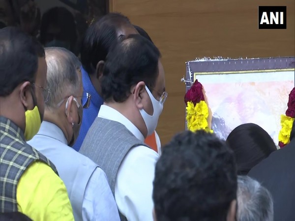 BJP national president JP Nadda pays tributes to poet-saint Ravidas in New Delhi on Saturday. [Photo/ANI]