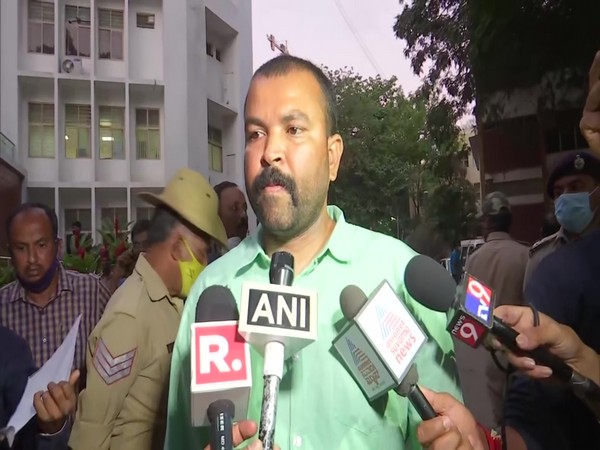 Social Activist Dinesh Kallahalli (Photo/ANI)