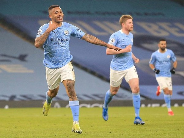 Gabriel Jesus celebrates after scoring goal against Wolves (Photo/ Gabriel Jesus Twitter)