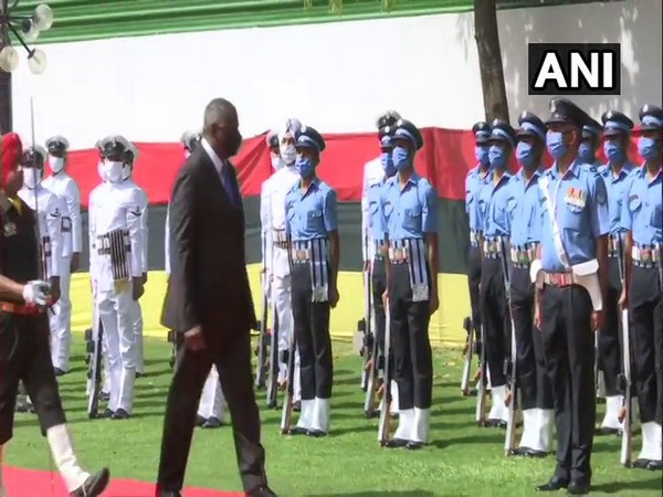 US Secretary of Defence Lloyd James Austin III being accorded the Guard of Honour at Vigyan Bhawan.