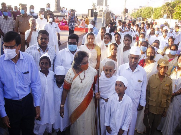 Puducherry Lieutenant Governor Tamilisai Soundararajan at the occassion. 
