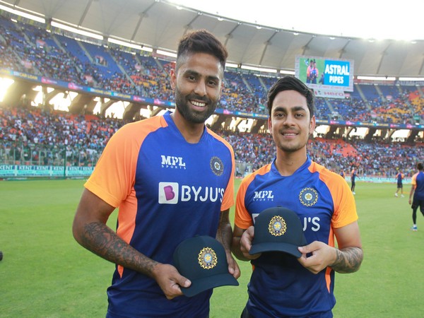 Suryakumar Yadav and Ishan Kishan (Photo/ ICC Twitter) 