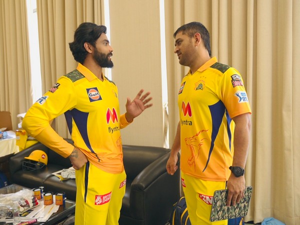 Ravindra Jadeja with MS Dhoni (Photo/ Ravindra Jadeja Twitter) 