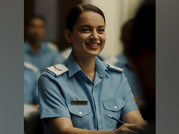 Kangana Ranaut's new look from 'Tejas' (Image Source: Twitter)