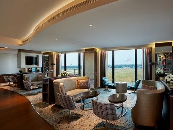 Executive Club lounge at Pullman New Delhi Aerocity