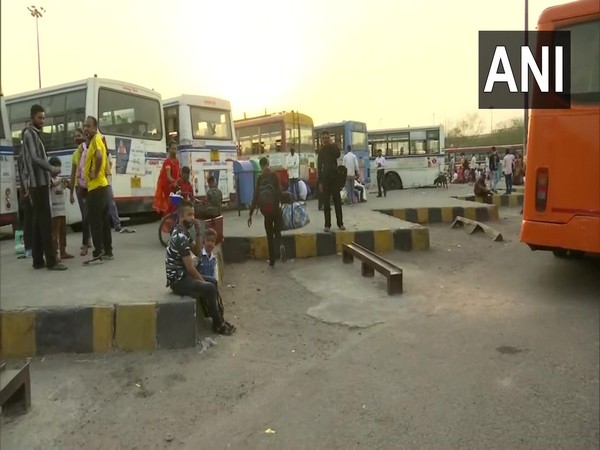 Visual from Anand Vihar bus stop in Delhi.