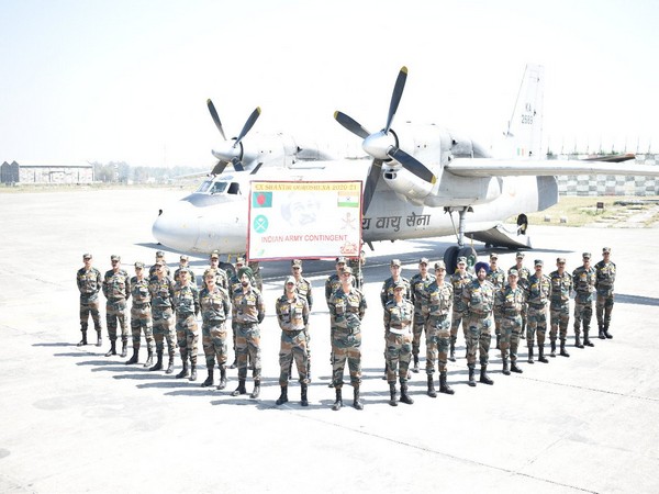 The Indian Army contingent that will participate in a military exercise in Dhaka.  