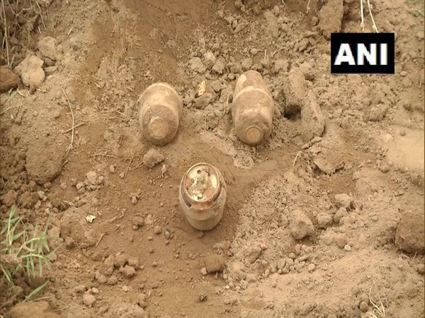 The bomb squad diffused the explosives which were found in the Samba district of the Valley.