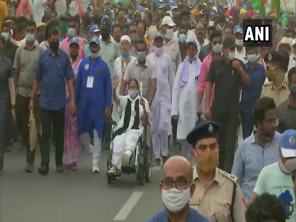 West Bengal Chief Minister Mamata Banerjee during a roadshow in Bardhaman. (Photo/ANI)