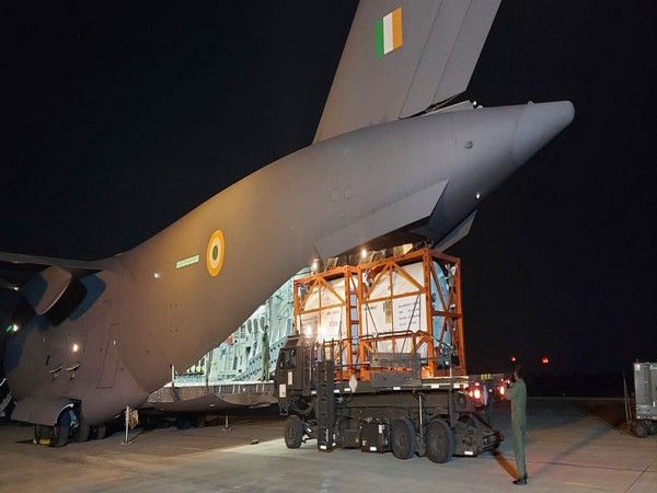 IAF C-17 airlifted 6 cryogenic oxygen containers from  Dubai Airports & landed at the Panagarh Airbase on Monday evening. [Photo/ANI]