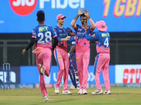 Rajasthan Royals in action against Delhi Capitals (Photo/ IPL Twitter)