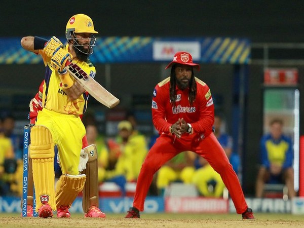 CSK batsman Moeen Ali in action against Punjab Kings (Photo/ IPL Twitter)