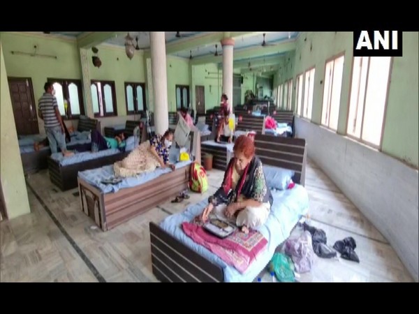 Patients at the Jahangirpura Mosque. (Photo/ANI)