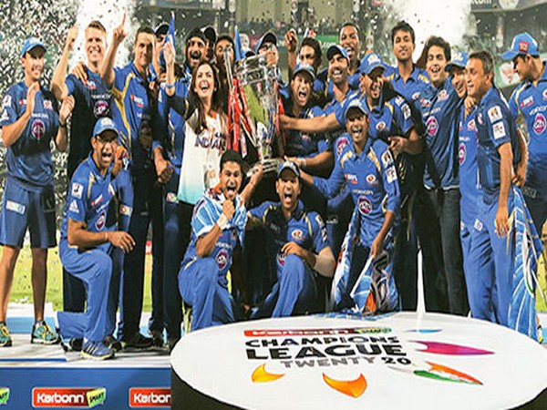 Mumbai Indians after winning Champions League T20 (Photo/ Mumbai Indians Twitter)