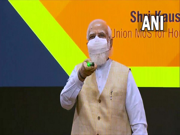 Prime Minister Narendra Modi launching Swachh Bharat Mission-Urban 2.0 and AMRUT 2.0. (Photo/ANI)