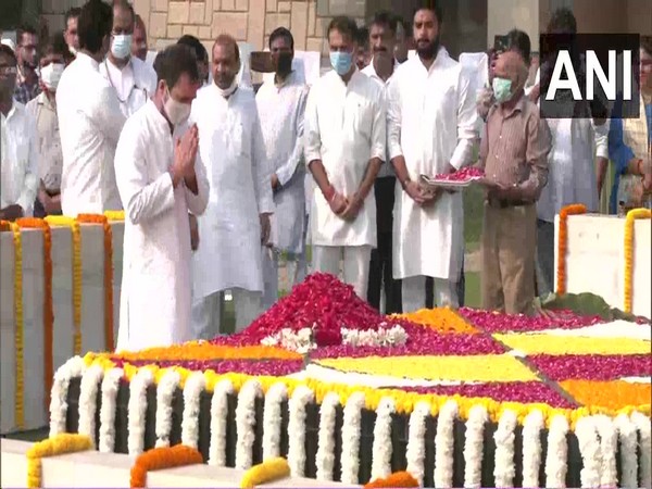 Rahul Gandhi paying floral tributes to Mahatma Gandhi at Rajghat in New Delhi on Saturday. (Photo/ANI)