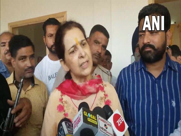 Congress leader Navjot Kaur Sidhu speaking to media in Amritsar on Monday. (Photo/ANI)