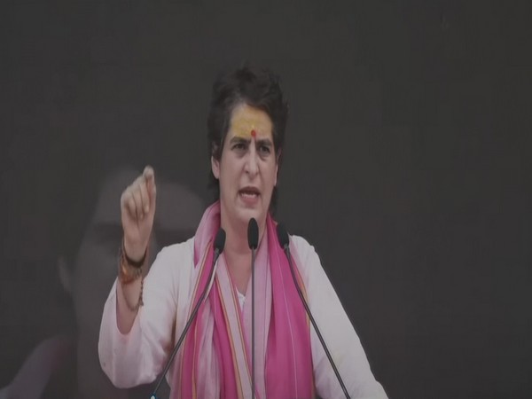 Congress general secretary Priyanka Gandhi Vadra in Varanasi (Photo/ANI)