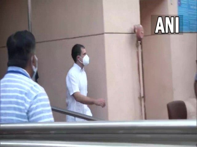 Rahul Gandhi leaves from AIIMS after meeting Dr Manmohan Singh in Delhi on Thursday. [Photo/ANI]