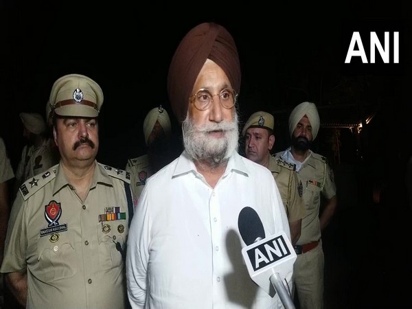 Punjab Deputy Chief Minister Sukhjinder Singh Randhawa visits the Ajnala area of Amritsar that borders Pakistan (Photo/ANI)