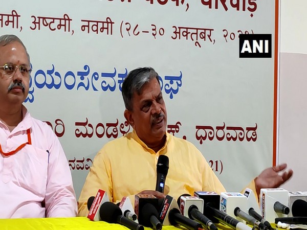 RSS general secretary Dattatreya Hosabale speaking to media on Saturday. (Photo/ANI)