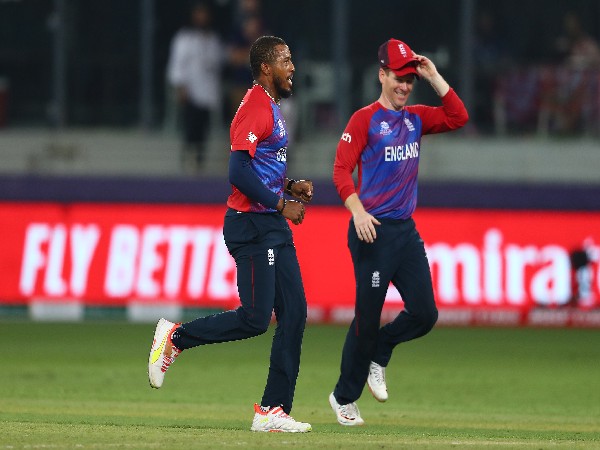 Chris Jordan and Eoin Morgan (Photo/ICC-Twitter)
