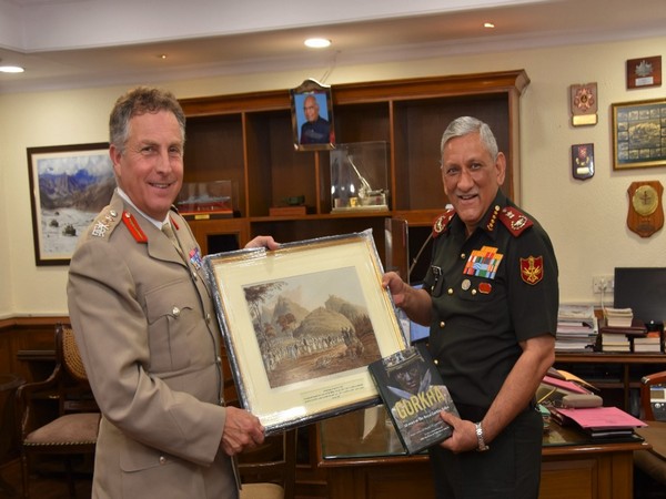 Chief of Defence Staff of UK General Sir Nicholas Carter called on his Indian counterpart General Bipin Rawat (Photo:Twitter/Indian Army)