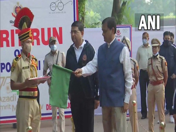 MoS Nityanand Rai flagging off the Amrit Run. (Photo/ANI)