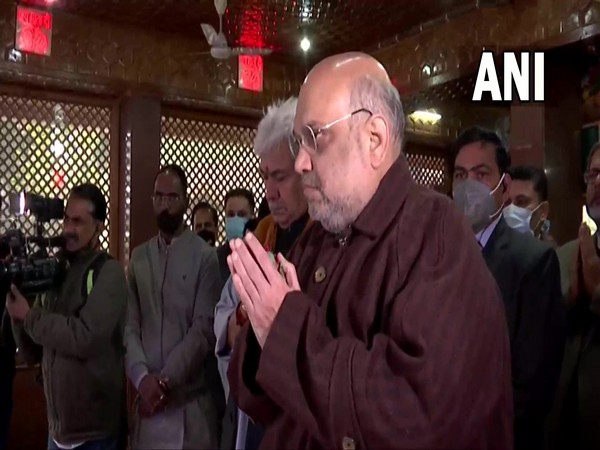 Union Home Minister Amit Shah offers prayers at Kheer Bhawani Durga temple on Monday. (Photo/ANI)