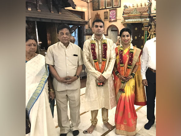 Picture shared by Kranti Wankhede, wife of NCB Zonal Director (Photo: Kranti Wankhede Twitter)