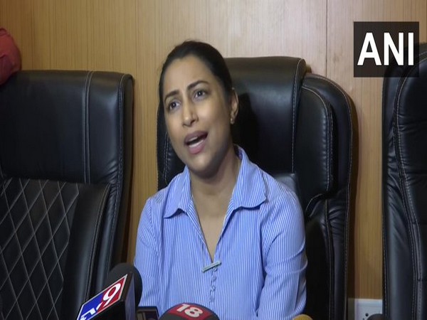 NCB Zonal Director Sameer Wankhede's wife Kranti Redkar Wankhede speaking to reporters in Mumbai on Tuesday. (Photo/ANI)