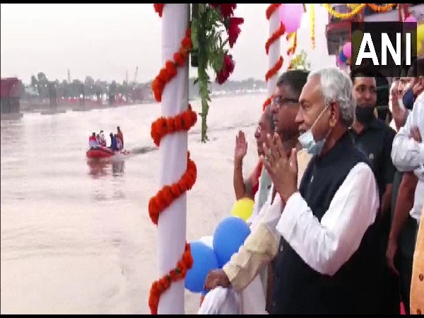 Bihar CM at Ganga Ghat in Patna (Photo/ANI)