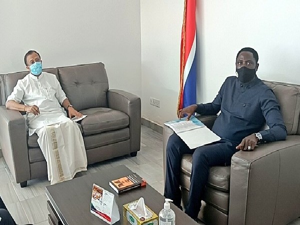 Muraleedharan meets Gambia Foreign Minister (Photo Credit: Twitter)
