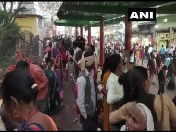 Lakhs of devotees have gathered in Chitrakoot for Deepdan Mela. (Photo/ANI)