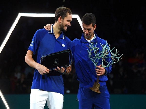 Novak Djokovic and Daniil Medvedev after Paris Masters final (Photo: Twitter/.Daniil Medvedev)