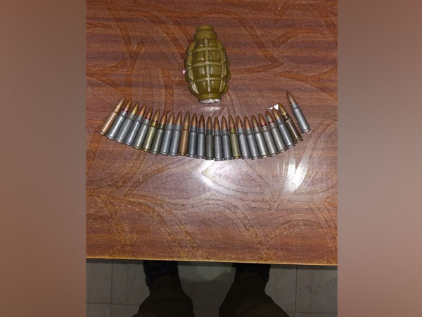 24 rounds of AK-47 recovered from associates of terrorist in Baramullah (Photo/ANI) 