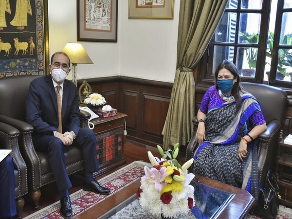Meenakashi Lekhi meets Ambassador of Egypt Wael Hamed (Photo credit- Meenakashi Lekhi- Twitter )