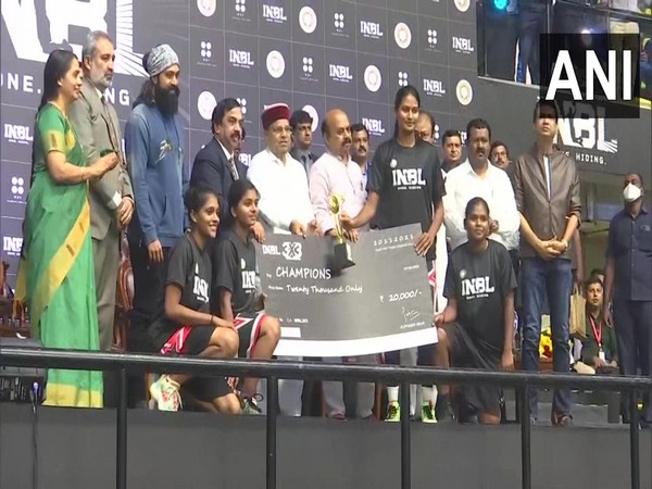 Karnataka Governor Thawar Chand Gehlot, CM Bommai inaugurate Indian National Basketball League in Bengaluru (Photo:Twitter/ANI)