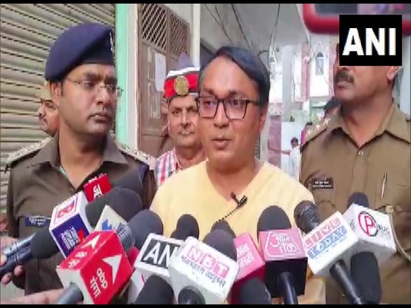 Assets worth Rs 1.80 crore belonging to Mukhtar Ansari's gang seized (Photo:Twitter/ANI)