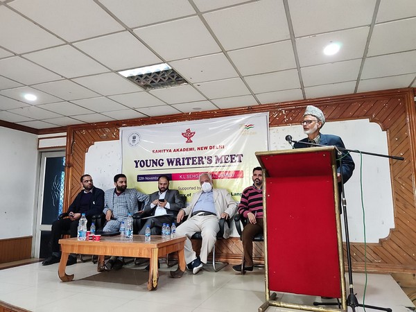Visuals from the literary meet in Jammu (Photo/Twitter)