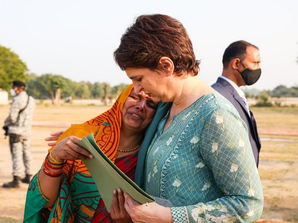 Congress General Secretary Priyanka Gandhi Vadra (Photo:Twitter/Priyanka Gandhi Vadra)