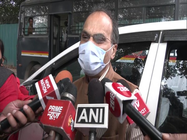 Congress leader Adhir Ranjan Chowdhury (Photo:ANI)