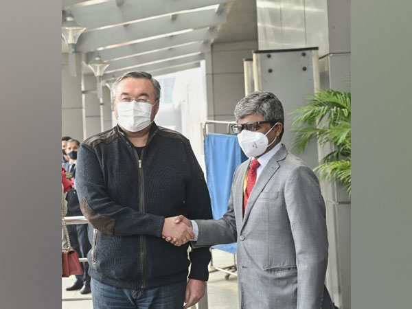 Kazakhstan Foreign Minister Mukhtar Tileuberdi arrives in New Delhi (Photo Credit: Twitter)