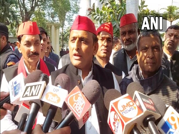 Samajwadi Party chief Akhilesh Yadav in Saifai (Photo/ANI)