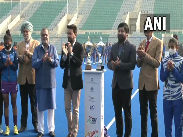 MoS (Sports) Nisith Pramanik and President of Indian Olympic Association Narinder Dhruv Batra were also present during the event. (Photo/ ANI)