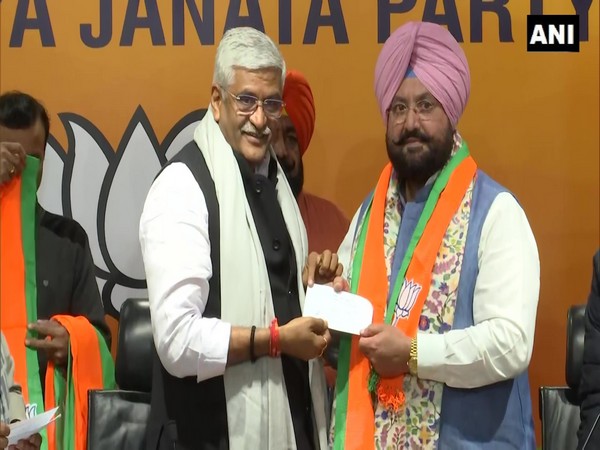 Congress MLA Fateh Bajwa joined BJP in New Delhi (Photo/ANI)